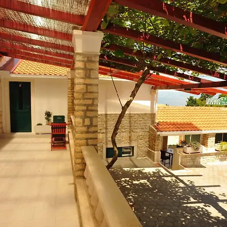 Anni-studio A5 Sutivan